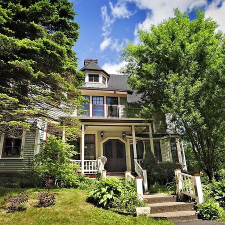 Elmwood Heritage Inn Charlottetown Buitenkant foto